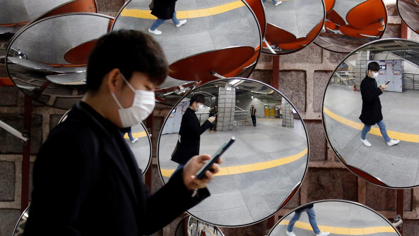 Foto de Sul-coreanos estão usando aplicativos para smartphones para evitar o coronavírus – Quartzo