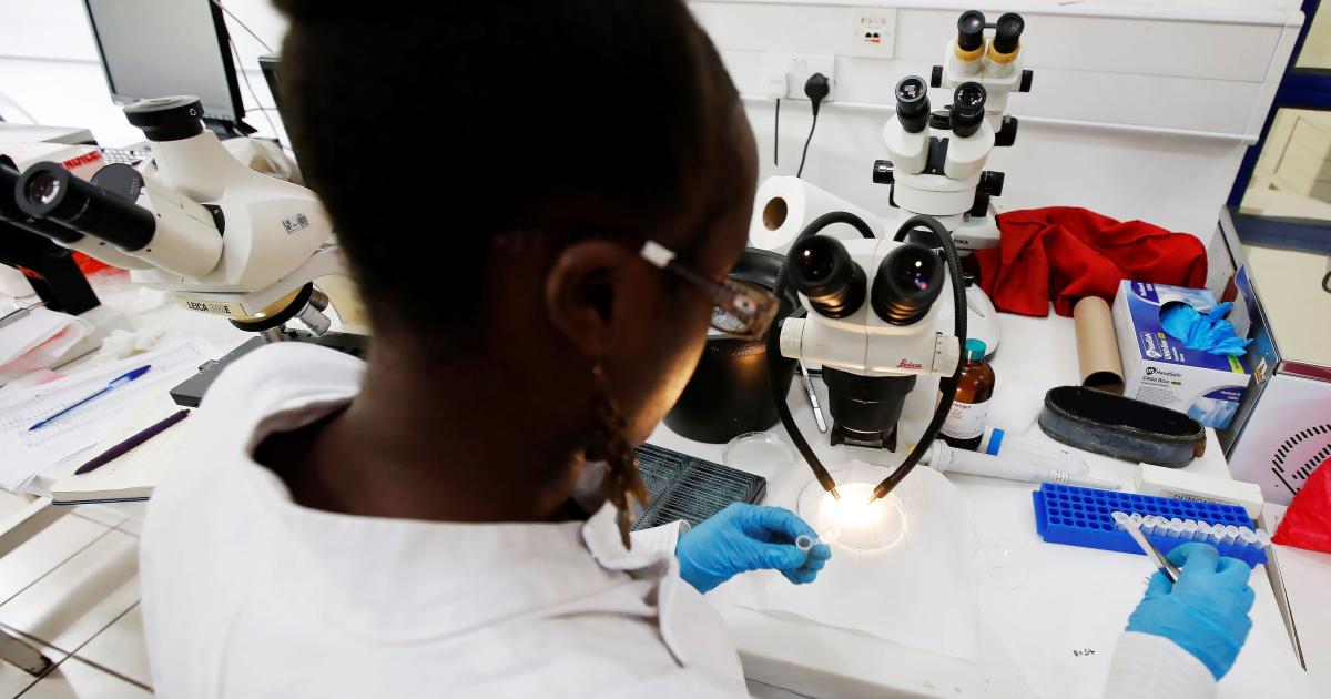 Foto de Cientistas africanos querem descolonizar um esforço de saúde financiado pelos EUA – Quartz Africa