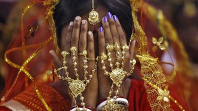 Foto de A maioria dos hindus indianos, muçulmanos e sikhs não gosta de casamento inter-religioso – Quartz India