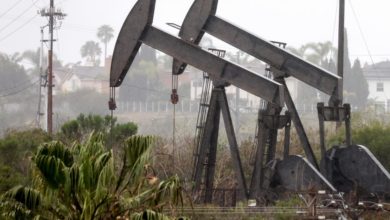 Foto de Os preços do petróleo subiram novamente depois de cair abaixo de US $ 100 por barril – Quartz Daily Brief – Quartz