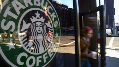 Foto de Starbucks iniciou uma lista de espera para comprar NFTs em sua experiência Web3: Quartz