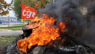 Foto de Trabalhadores da Esso-Exxonmobil na França votam para entrar em greve