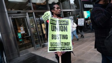 Foto de A Amazon está se esquivando ao dizer aos trabalhadores sindicais que não vai retaliar