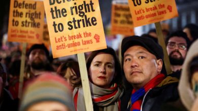 Foto de Trabalhadores do Reino Unido planejam greve em grande escala em resposta à nova lei trabalhista
