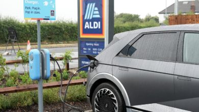 Foto de Quais carros elétricos carregam mais rápido e mais devagar?